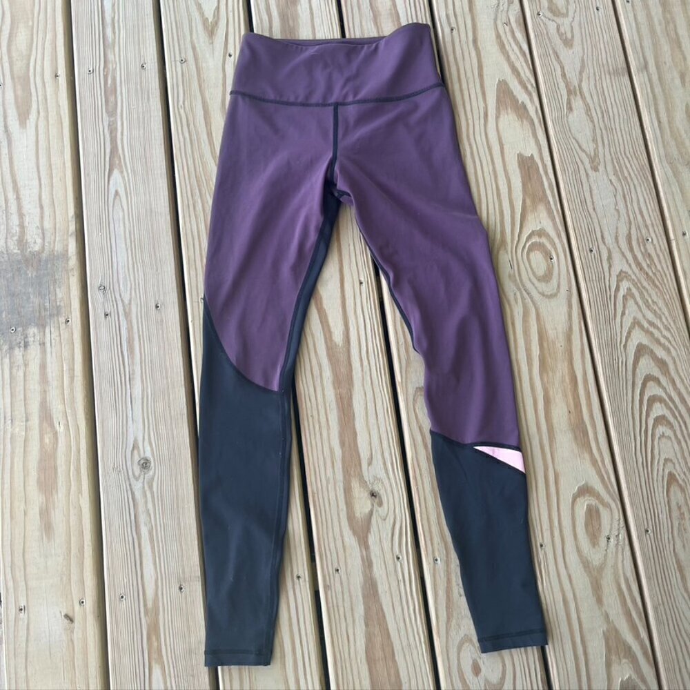 ** Zyia Active Joker Light n Tight Leggings Purple & Black ColorBlock Size 4